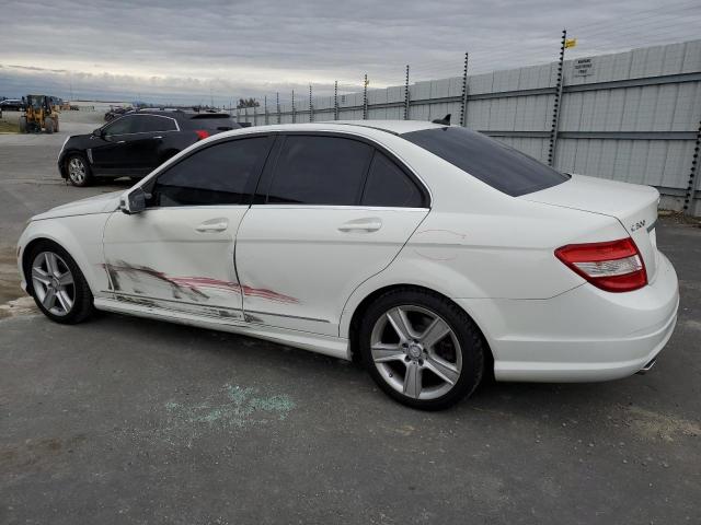 WDDGF5EB1BR135500 - 2011 MERCEDES-BENZ C 300 CREAM photo 2