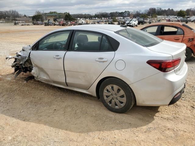 3KPA24AD6LE358769 - 2020 KIA RIO LX SILVER photo 2