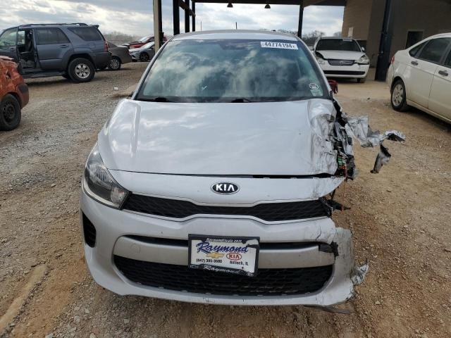 3KPA24AD6LE358769 - 2020 KIA RIO LX SILVER photo 5