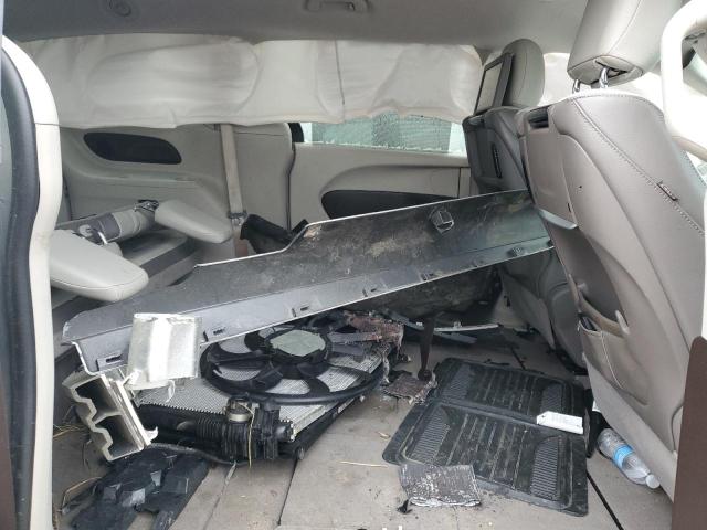 2C4RC1EG7HR585266 - 2017 CHRYSLER PACIFICA TOURING L PLUS SILVER photo 11