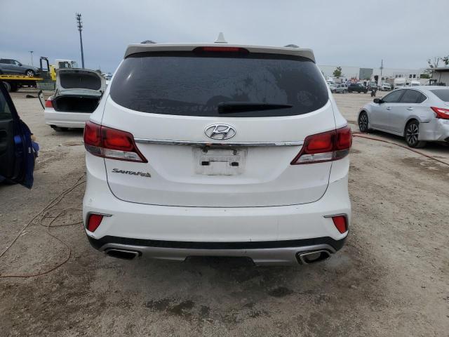 KM8SM4HF7HU177285 - 2017 HYUNDAI SANTA FE SE WHITE photo 6