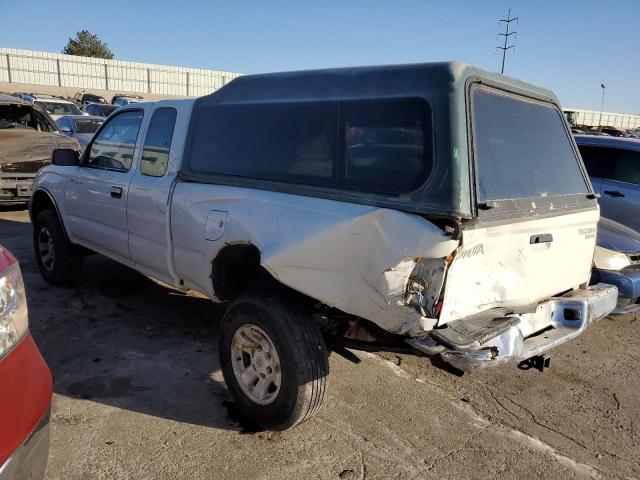 4TAWN72N2WZ074484 - 1998 TOYOTA TACOMA XTRACAB WHITE photo 2