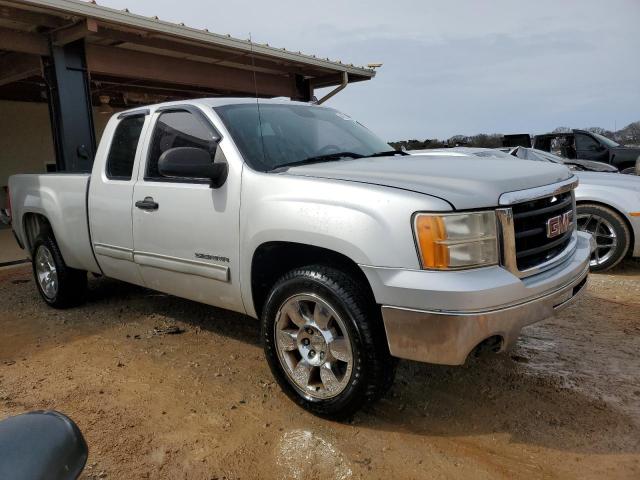 1GTSCVE0XAZ155450 - 2010 GMC SIERRA C1500 SLE SILVER photo 4