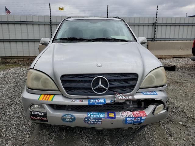 4JGAB54E12A297094 - 2002 MERCEDES-BENZ ML 320 SILVER photo 5