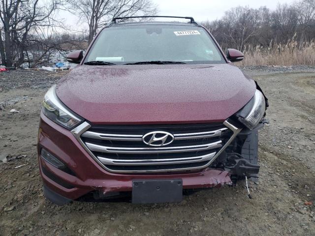 KM8J3CA28JU643876 - 2018 HYUNDAI TUCSON VALUE MAROON photo 5