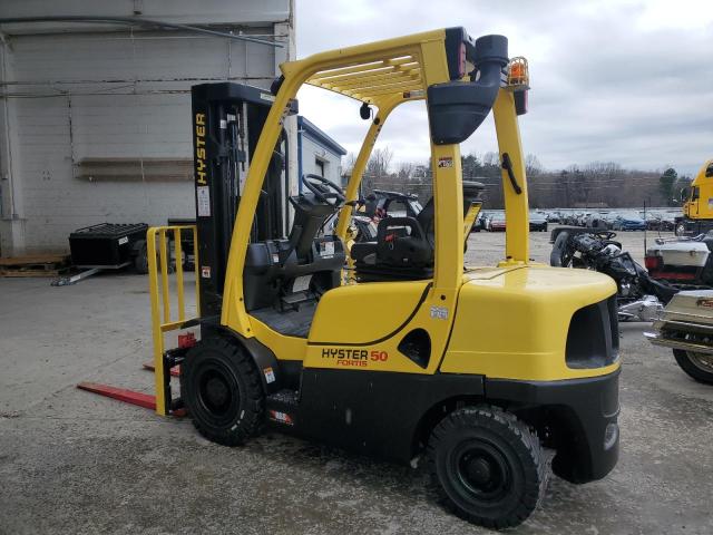 P177V20182X - 2023 HYST FORK LIFT YELLOW photo 3