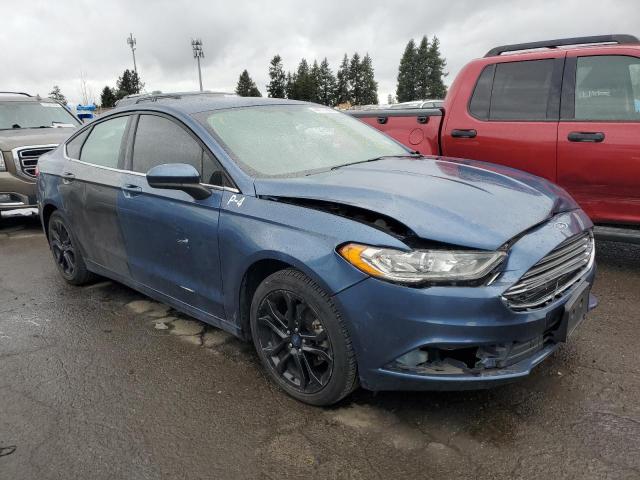 3FA6P0HD8JR240630 - 2018 FORD FUSION SE BLUE photo 4