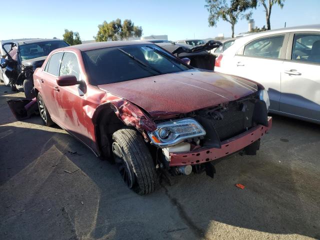 2C3CA4CG2BH528653 - 2011 CHRYSLER 300 RED photo 4