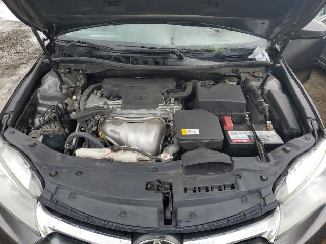 4T1BF1FK8HU637918 - 2017 TOYOTA CAMRY LE GRAY photo 11