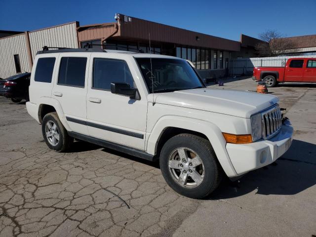 1J8HG48K88C230660 - 2008 JEEP COMMANDER SPORT WHITE photo 4