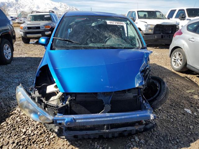 JHMGD38628S067792 - 2008 HONDA FIT SPORT BLUE photo 5