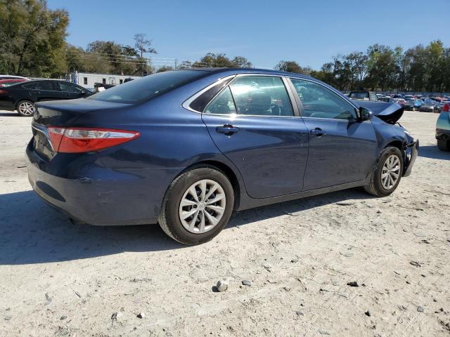 4T4BF1FK7GR555439 - 2016 TOYOTA CAMRY LE BLUE photo 3