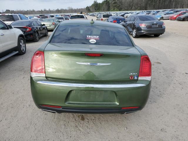 2C3CCAAGXJH208300 - 2018 CHRYSLER 300 TOURING GREEN photo 6