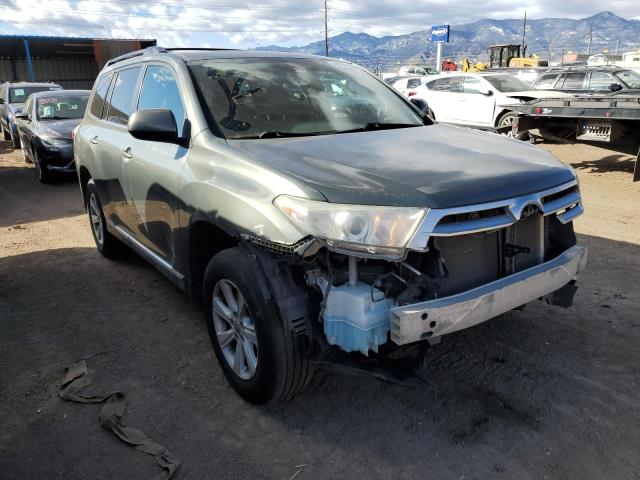 5TDBK3EH0DS256113 - 2013 TOYOTA HIGHLANDER BASE GREEN photo 4