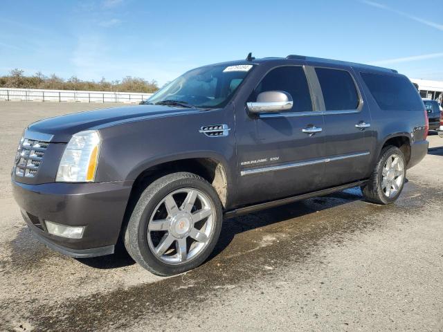 2011 CADILLAC ESCALADE ESV PREMIUM, 