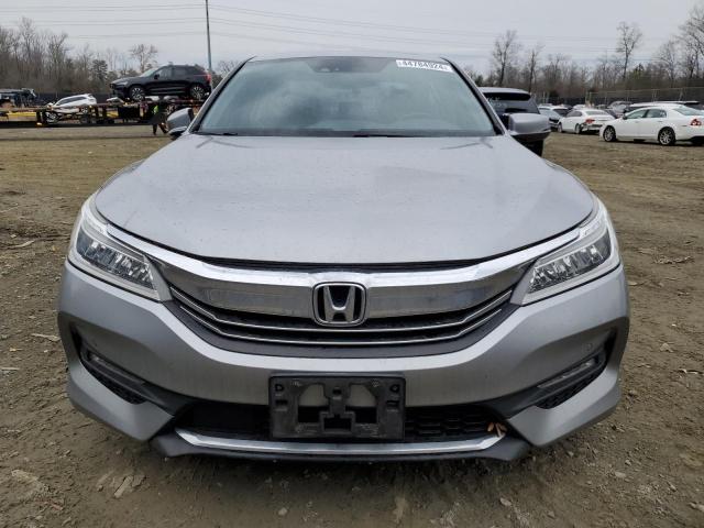 1HGCR3F92HA029971 - 2017 HONDA ACCORD TOURING SILVER photo 5