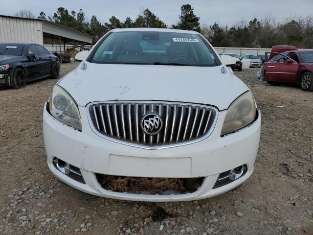 1G4PS5SK1E4160842 - 2014 BUICK VERANO WHITE photo 5