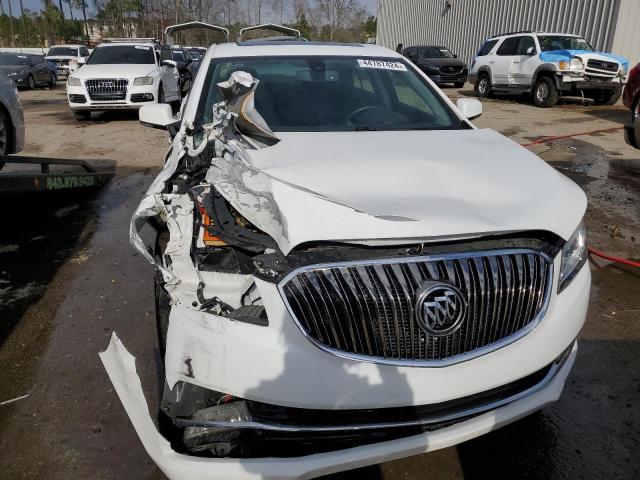 1G4GB5G33FF260304 - 2015 BUICK LACROSSE WHITE photo 5