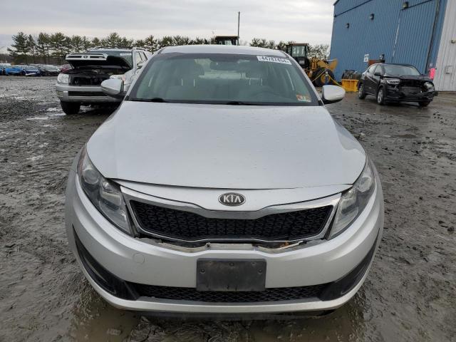 KNAGM4A73D5395819 - 2013 KIA OPTIMA LX SILVER photo 5