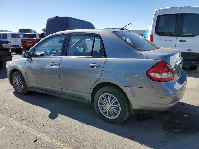 3N1BC1AP0BL423252 - 2011 NISSAN VERSA S GRAY photo 2