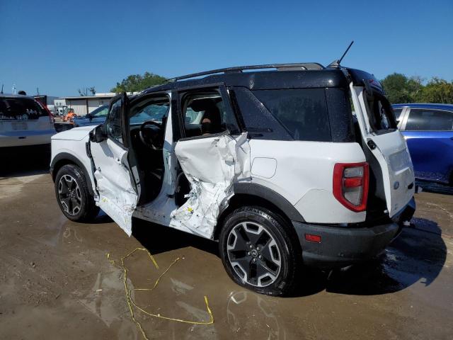 3FMCR9C65MRB07568 - 2021 FORD BRONCO SPO OUTER BANKS WHITE photo 2