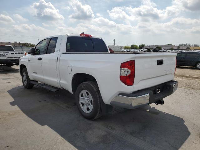 5TFRY5F11LX260576 - 2020 TOYOTA TUNDRA DOUBLE CAB SR/SR5 WHITE photo 2
