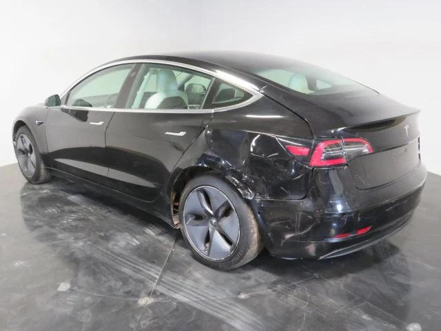5YJ3E1EA6KF301575 - 2019 TESLA MODEL 3 Siyah fotoğraf 4