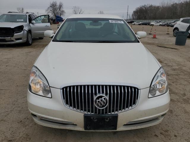 1G4HC5EM2BU125642 - 2011 BUICK LUCERNE CXL WHITE photo 5