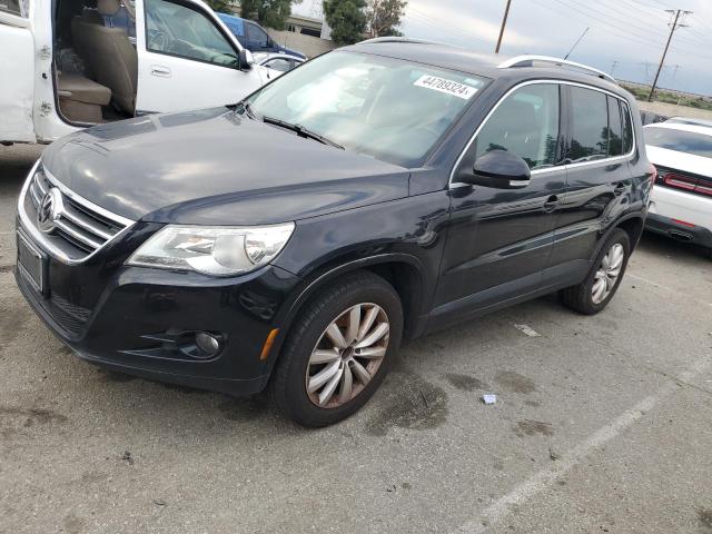 2011 VOLKSWAGEN TIGUAN S, 