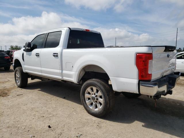 1FT7W2BT2JEB90209 - 2018 FORD F250 SUPER DUTY WHITE photo 2