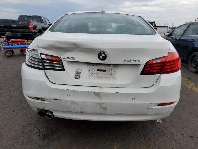 WBA5A7C56GG146727 - 2016 BMW 528 XI WHITE photo 6