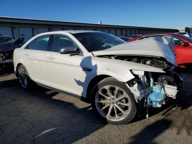 1FAHP2F81HG134984 - 2017 FORD TAURUS LIMITED WHITE photo 4