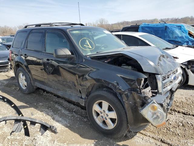 1FMCU0DG4BKA07576 - 2011 FORD ESCAPE XLT BLACK photo 4