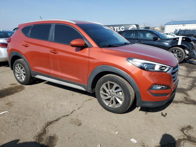 KM8J3CA45HU430170 - 2017 HYUNDAI TUCSON LIMITED ORANGE photo 4