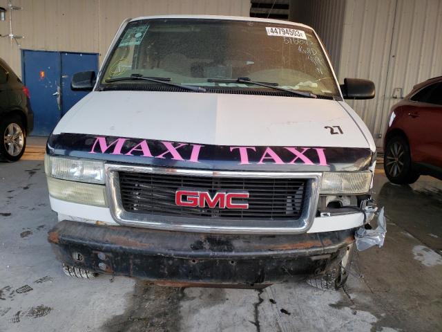 1GKDM19W31B516625 - 2001 GMC SAFARI XT WHITE photo 5