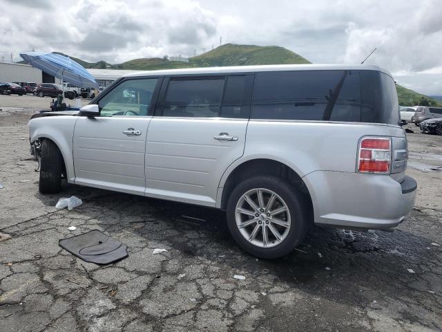 2FMGK5D88KBA15185 - 2019 FORD FLEX LIMITED SILVER photo 2