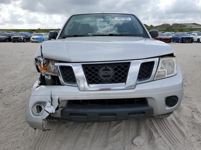 1N6BD0CT1HN723094 - 2017 NISSAN FRONTIER S SILVER photo 5