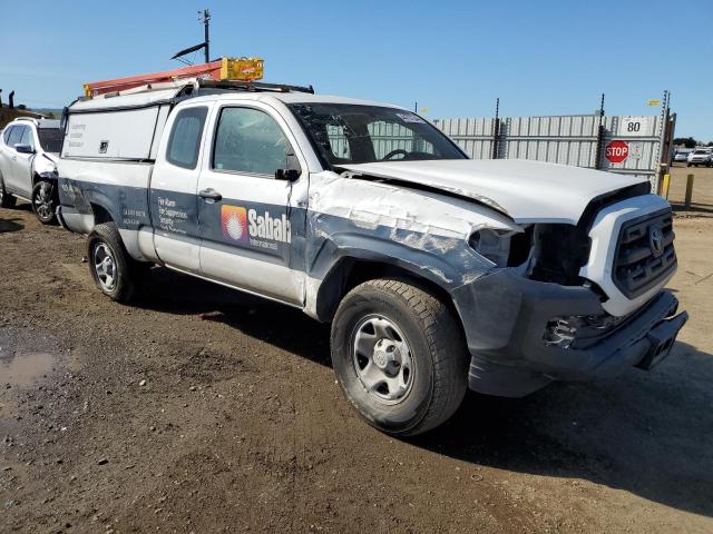 5TFRX5GN9GX056389 - 2016 TOYOTA TACOMA ACCESS CAB WHITE photo 4