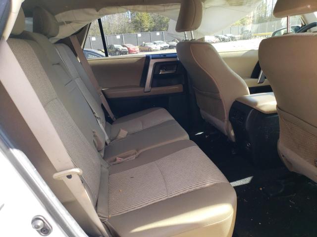 JTEBU5JR7H5445384 - 2017 TOYOTA 4RUNNER SR5/SR5 PREMIUM 白色 照片 11