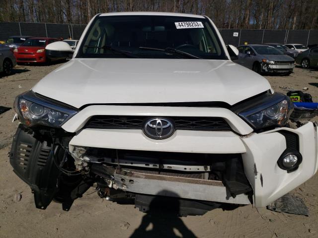 JTEBU5JR7H5445384 - 2017 TOYOTA 4RUNNER SR5/SR5 PREMIUM 白色 照片 5