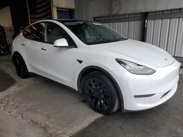 7SAYGDEE9PA042673 - 2023 TESLA MODEL Y WHITE photo 4