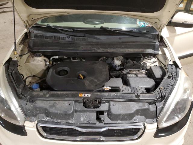 KNDJT2A68D7776027 - 2013 KIA SOUL + CREAM photo 11