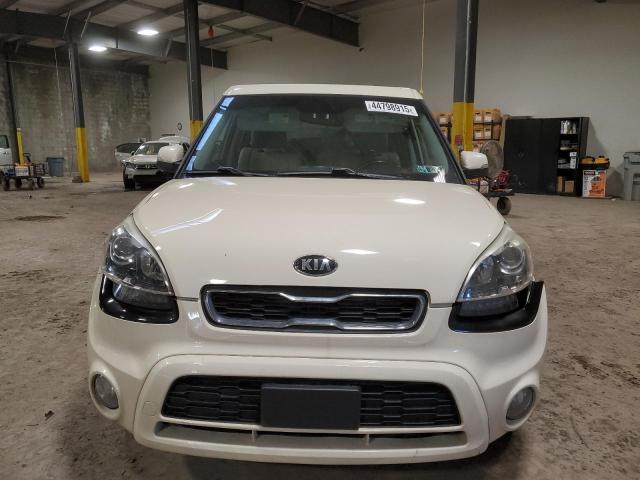 KNDJT2A68D7776027 - 2013 KIA SOUL + CREAM photo 5