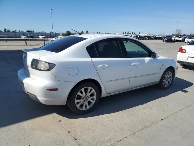 JM1BK12G481833390 - 2008 MAZDA 3 I WHITE photo 3