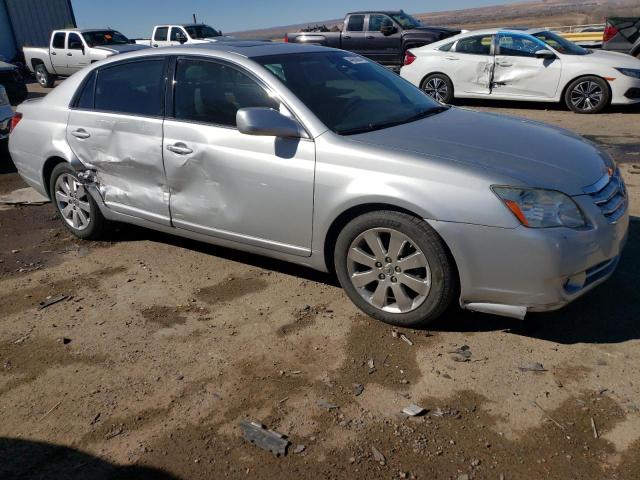 4T1BK36B15U008648 - 2005 TOYOTA AVALON XL SILVER photo 4