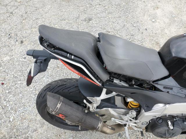 ZD4KGU009JS000746 - 2018 APRILIA TUONO V4 A BLACK photo 6