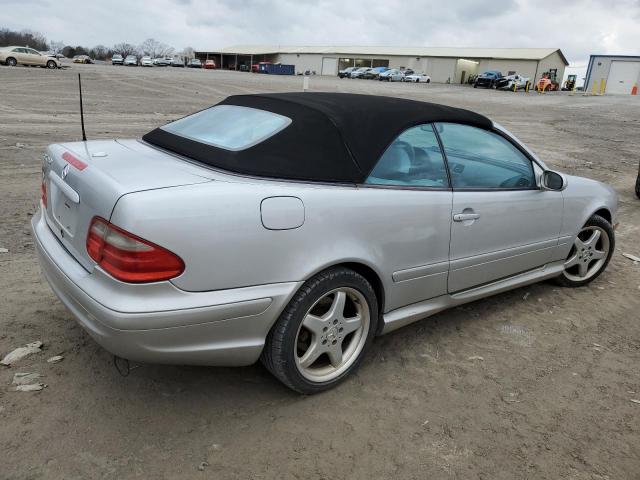 WDBLK70G52T112838 - 2002 MERCEDES-BENZ CLK 430 SILVER photo 3