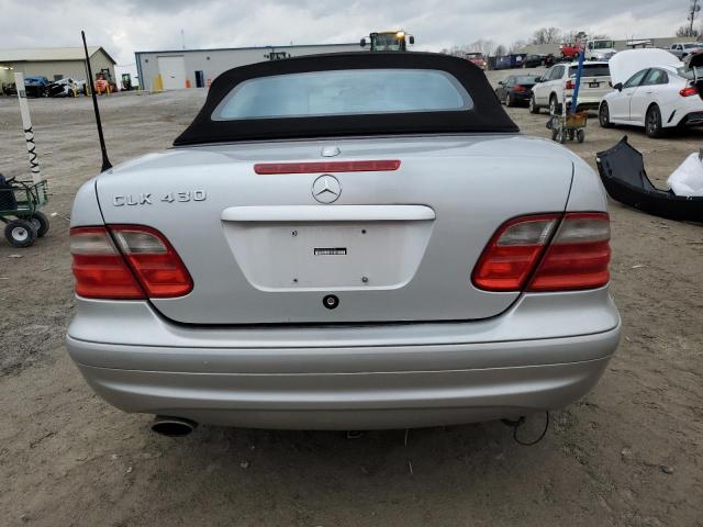 WDBLK70G52T112838 - 2002 MERCEDES-BENZ CLK 430 SILVER photo 6