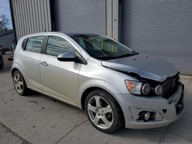 1G1JE6SB8E4233866 - 2014 CHEVROLET SONIC LTZ SILVER photo 4