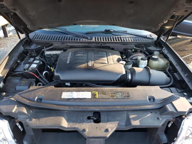 5LMFU28R94LJ28098 - 2004 LINCOLN NAVIGATOR 黑色 照片 12